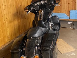 2014 Harley-Davidson Street Glide, чёрный, 1350000 рублей, вид 4