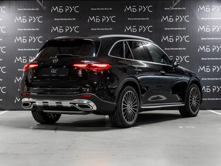 2025 Mercedes-Benz GLC 300 II (X254), чёрный, 9135000 рублей, вид 4