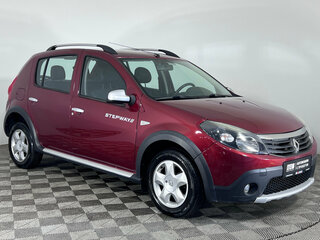 2013 Renault Sandero Stepway I, красный, 797000 рублей, вид 3