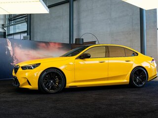 2025 BMW M5 VII (G90), жёлтый, 20140000 рублей, вид 5