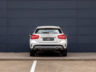 2016 Mercedes-Benz GLA 200 I (X156), белый, 1295000 рублей, вид 5