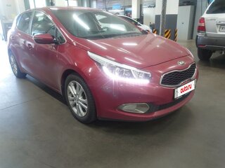 2014 Kia Ceed II, красный, 1200000 рублей, вид 3