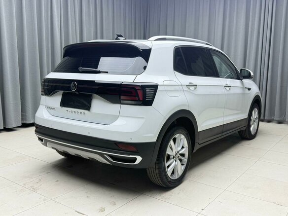2023 Volkswagen T-Cross I (China Market), белый, 1439000 рублей - вид 4