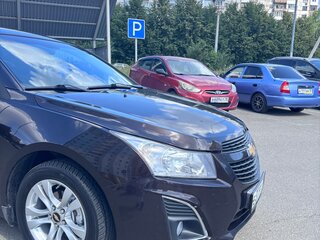 2015 Chevrolet Cruze I Рестайлинг, коричневый, 750000 рублей, вид 3