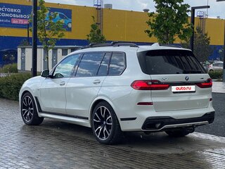 2021 BMW X7 40i I (G07), белый, 9190000 рублей, вид 4