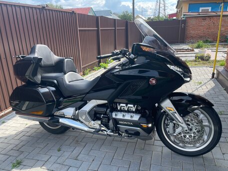 2018 Honda GL 1800 Gold Wing, чёрный, 2600000 рублей, вид 1