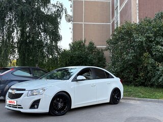 2014 Chevrolet Cruze I Рестайлинг, белый, 1800000 рублей, вид 1