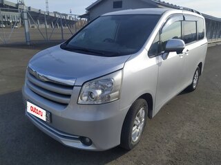 2008 Toyota Noah II (R70), серый, 950000 рублей, вид 1
