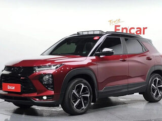 2023 Chevrolet TrailBlazer III Рестайлинг, красный, 1333000 рублей, вид 2