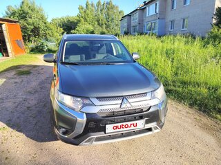 2020 Mitsubishi Outlander III Рестайлинг 3, серый, 2180000 рублей, вид 1