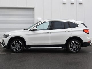 2022 BMW X1 18i sDrive II (F48) Рестайлинг, белый, 1689000 рублей, вид 3