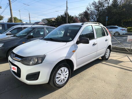 2015 Lada (ВАЗ) Kalina II, белый, 445000 рублей, вид 1