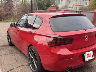 2016 BMW 1 серии 118i II (F20/F21) Рестайлинг, красный, 1490000 рублей, вид 4