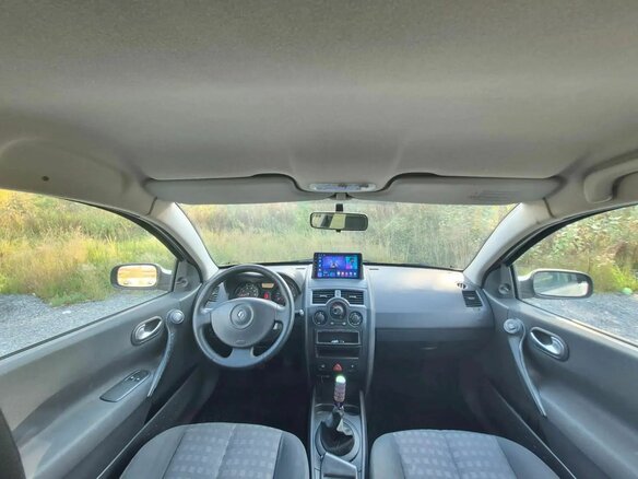 2006 Renault Megane II Рестайлинг, бежевый - вид 10