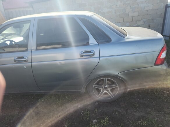 2008 Lada (ВАЗ) Priora I, серый, 180000 рублей - вид 4