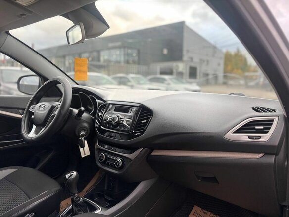 2018 Lada (ВАЗ) Vesta SW I, серебристый, 927000 рублей - вид 9