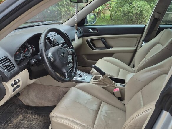 2005 Subaru Outback III, серый, 900000 рублей - вид 7