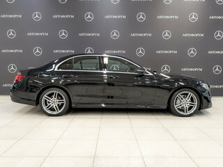2019 Mercedes-Benz E-Класс 200 V (W213, S213, C238), чёрный, 3395000 рублей, вид 4