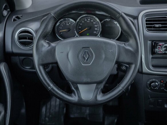 2018 Renault Logan II, белый, 450000 рублей - вид 7