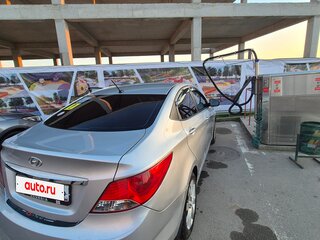 2012 Hyundai Solaris I, серебристый, 600000 рублей, вид 4