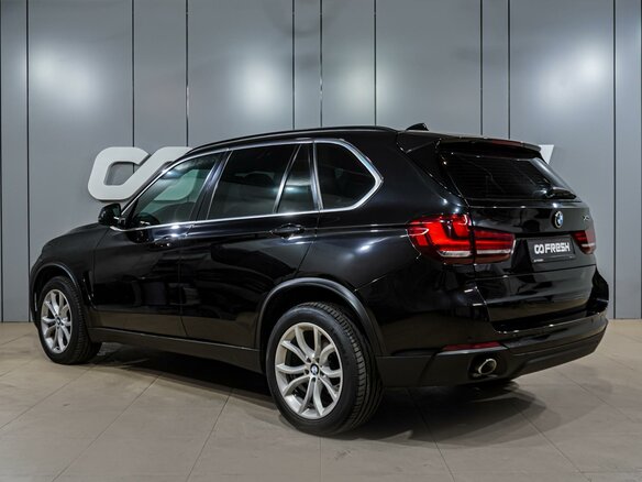 2017 BMW X5 25d III (F15), чёрный, 3349000 рублей - вид 1