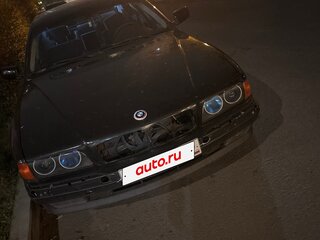 1996 BMW 7 серии 728i III (E38), зелёный, 350000 рублей, вид 4