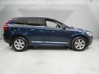 2015 Volvo XC60 I Рестайлинг, синий, 1625000 рублей, вид 4