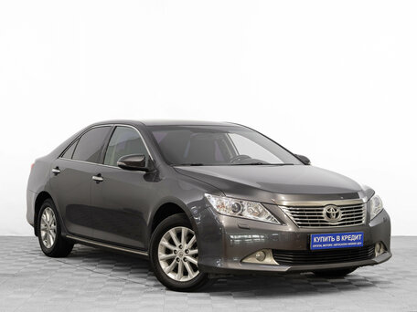 Toyota Camry VII (XV50)