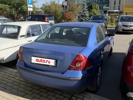2001 Ford Mondeo III, синий, вид 3
