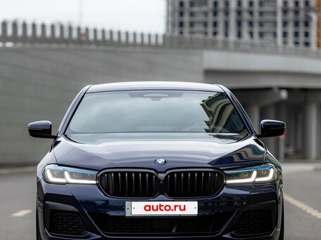 2021 BMW 5 серии 530d xDrive VII (G30/G31/G38) Рестайлинг, синий, 7200000 рублей, вид 4
