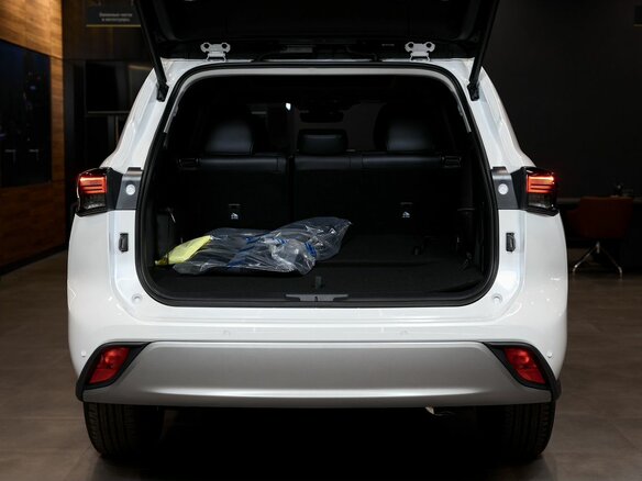2026 Toyota Highlander IV (XU70), белый, 5750000 рублей - вид 27