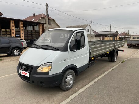 2004 ГАЗ ГАЗель (3302), белый, 1060000 рублей, вид 1
