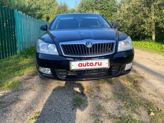 2011 Skoda Octavia II (A5) Рестайлинг, чёрный, 650000 рублей, вид 1