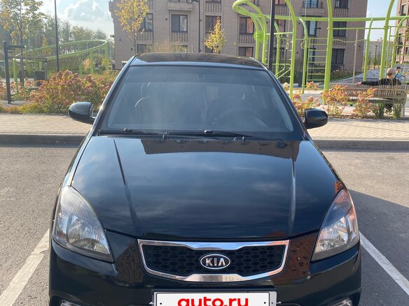 2011 Kia Rio II Рестайлинг, чёрный, 420000 рублей - вид 2