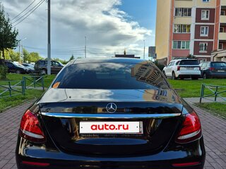 2019 Mercedes-Benz E-Класс 200 d V (W213, S213, C238), чёрный, 1999999 рублей, вид 4