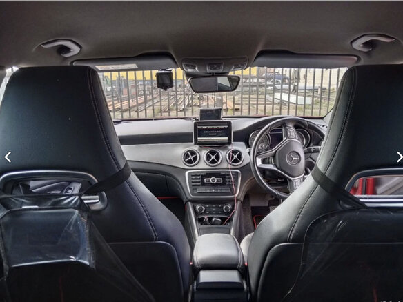 2014 Mercedes-Benz GLA 180 I (X156), красный, 1300000 рублей - вид 12