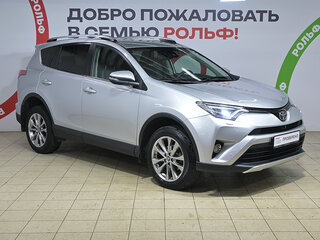 2018 Toyota RAV4 IV (XA40) Рестайлинг, серебристый, 2258000 рублей, вид 3