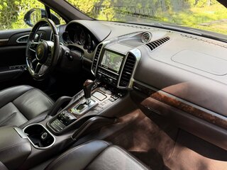 2014 Porsche Cayenne Diesel II Рестайлинг (958), чёрный, 4050000 рублей, вид 3