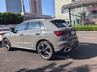2023 Audi Q3 35 TFSI II (F3), серый, 1900000 рублей, вид 2