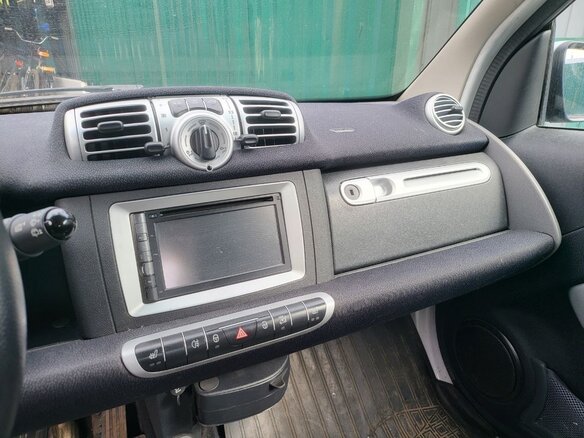 2013 Smart Fortwo II, голубой, 780000 рублей - вид 15