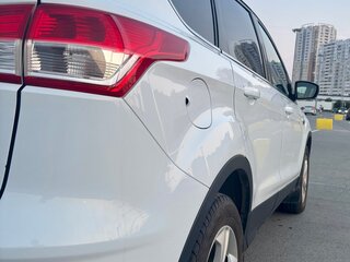 2015 Ford Kuga II, белый, 1160000 рублей, вид 2