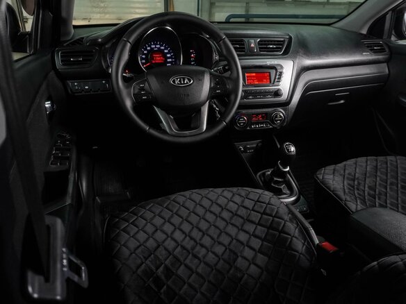 2011 Kia Rio 5-speed III, чёрный, 874000 рублей - вид 5