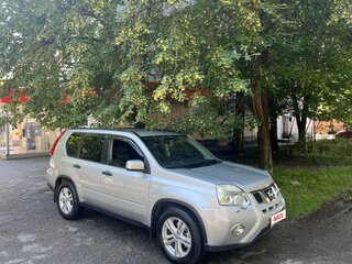 2013 Nissan X-Trail II Рестайлинг, серебристый, 1200000 рублей, вид 2