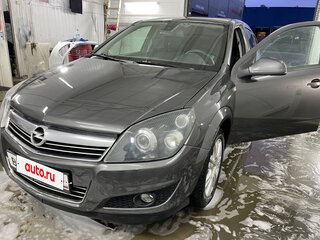 2011 Opel Astra H Рестайлинг, серый, 399000 рублей, вид 2