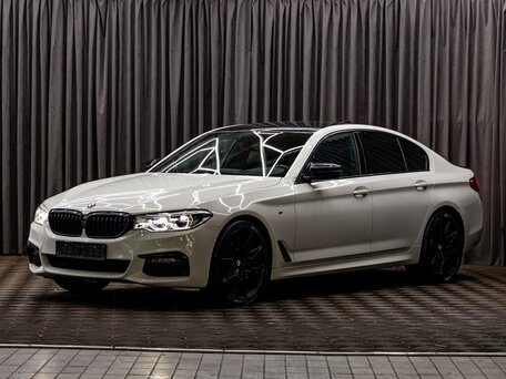 2019 BMW 5 серии 520i VII (G30/G31/G38), белый, 2995000 рублей, вид 1