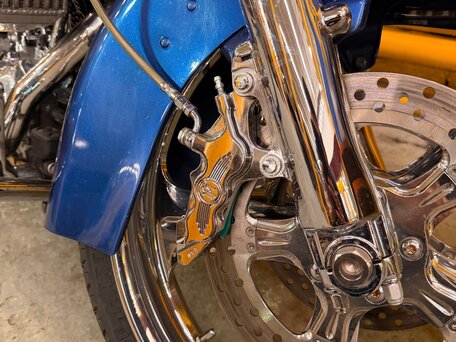 2005 Harley-Davidson Road Glide, синий, 1650000 рублей, вид 4