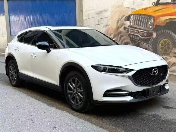 2023 Mazda CX-4 I Рестайлинг, белый - вид 2