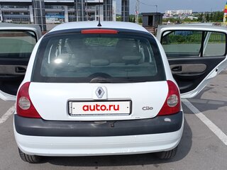 2005 Renault Clio II Рестайлинг 2, белый, 240000 рублей, вид 5