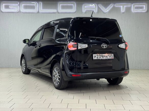 2018 Toyota Sienta II, чёрный, 1390000 рублей - вид 6