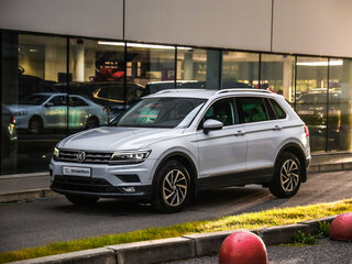 2018 Volkswagen Tiguan II, белый, 2325000 рублей, вид 3